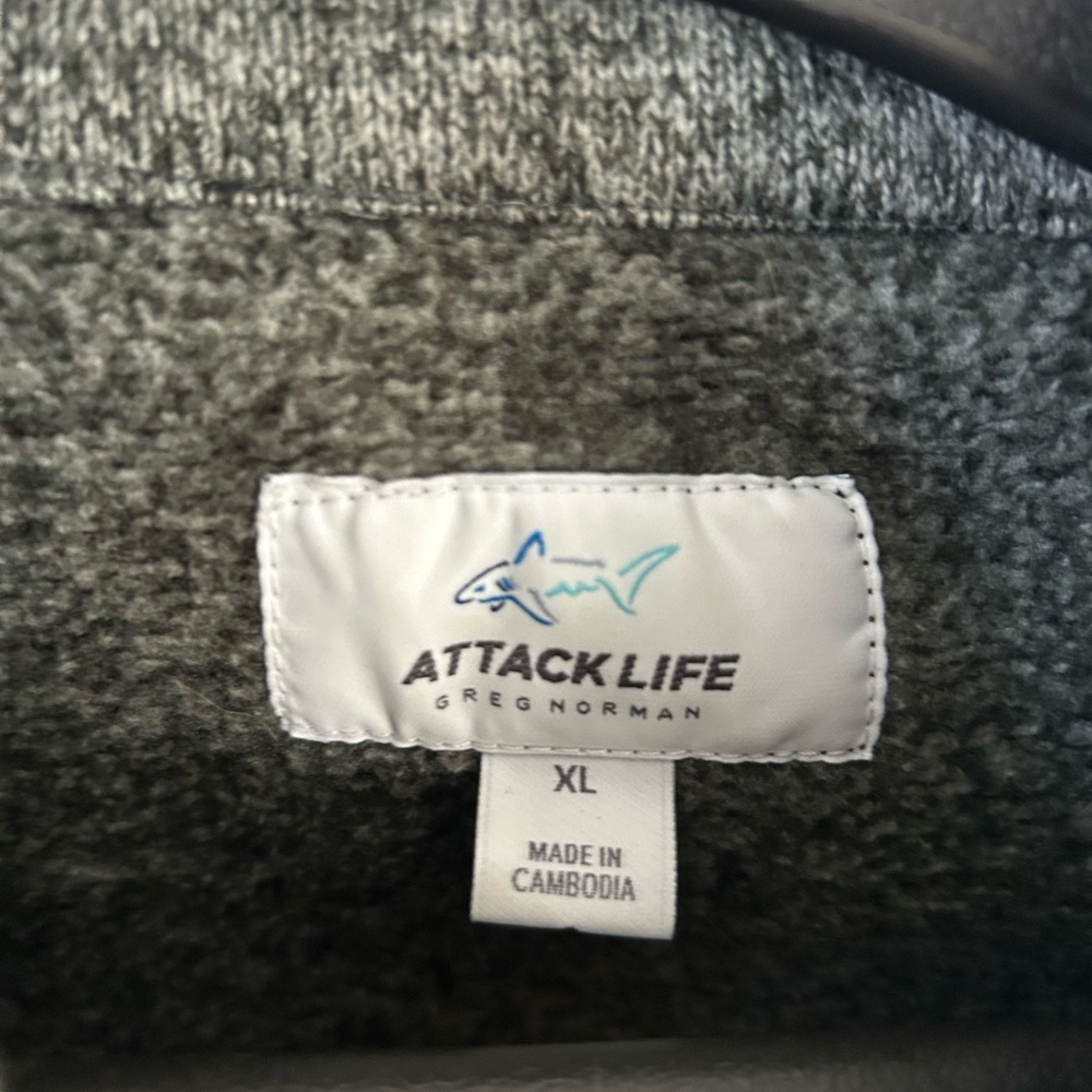 Attack Life by Greg Norman Charcoal Pullover